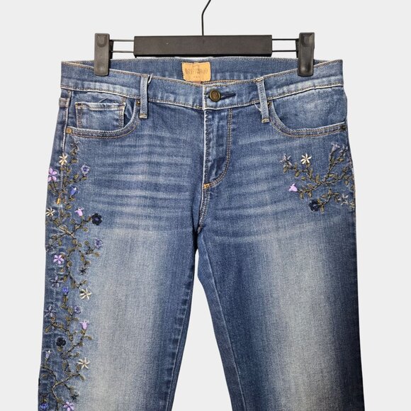 DRIFTWOOD Eva Classic Fit Bootcut Floral Embroidered Jeans 26 Boho Streetwear - Picture 2 of 14
